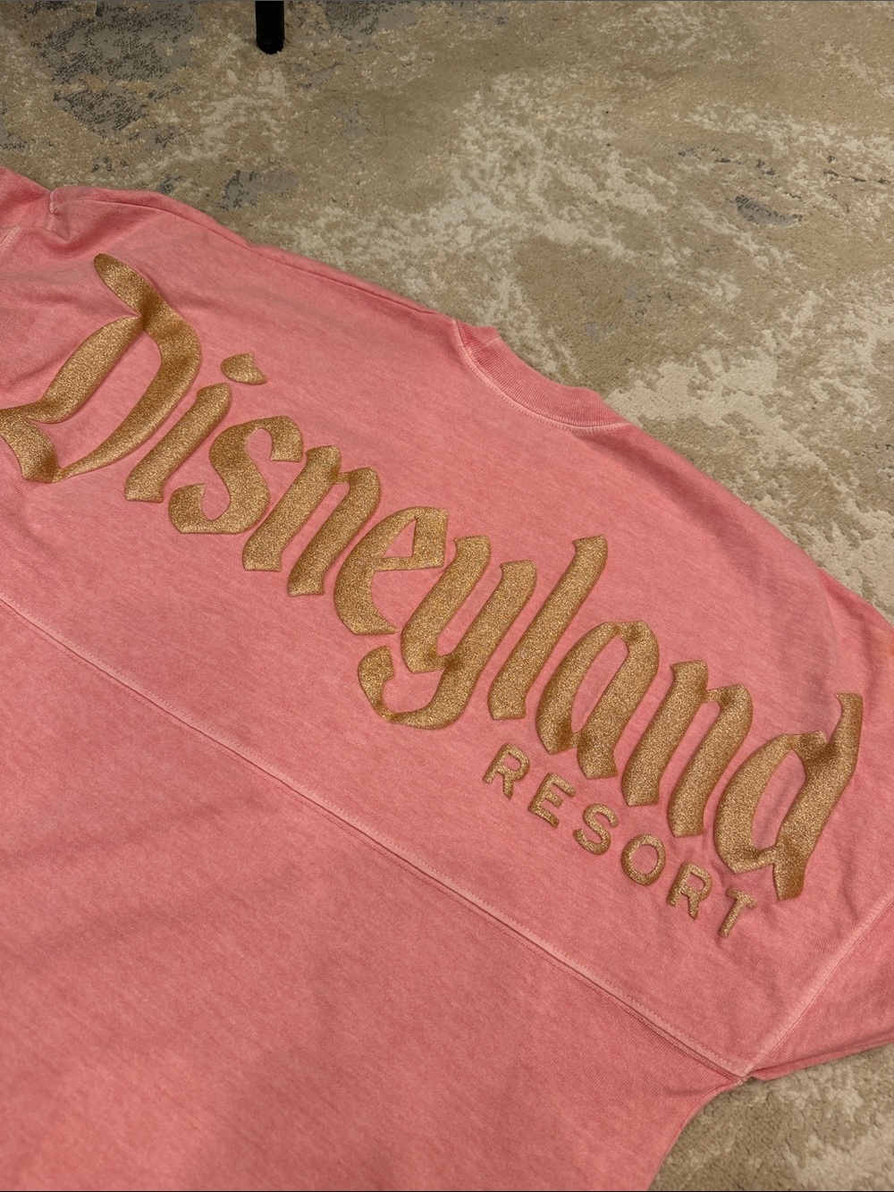 Disneyland Spirit Jersey Rose Gold Pink Glitter Oversized Size XS/S - Picture 4 of 9